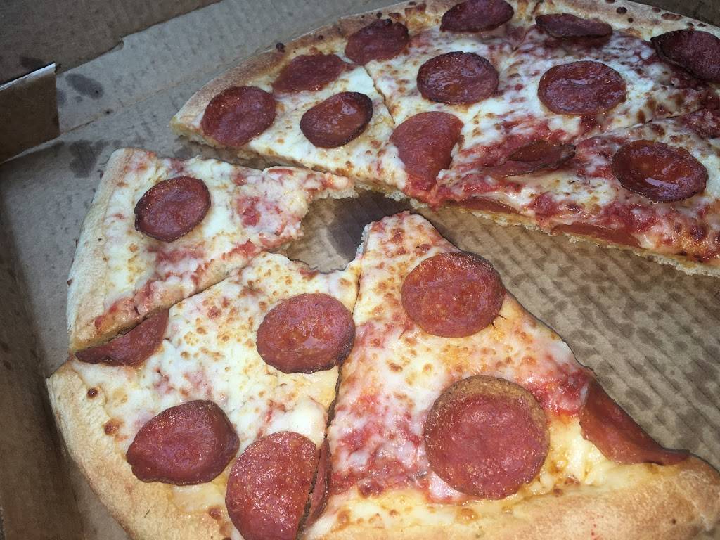 Fast 5 Pizza | restaurant | 17725 E Foothill Blvd, Fontana, CA 92335, USA | 9093553101 OR +1 909-355-3101