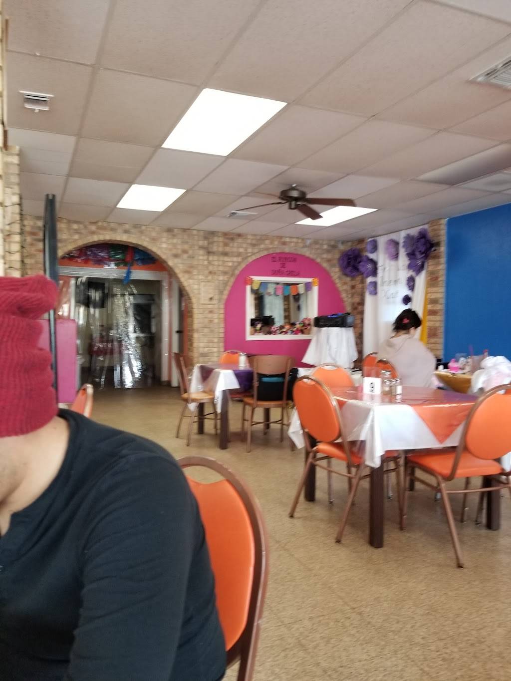 La Semilla Mexican Grill | restaurant | 2526 Culebra Rd, San Antonio, TX 78228, USA | 2103144696 OR +1 210-314-4696