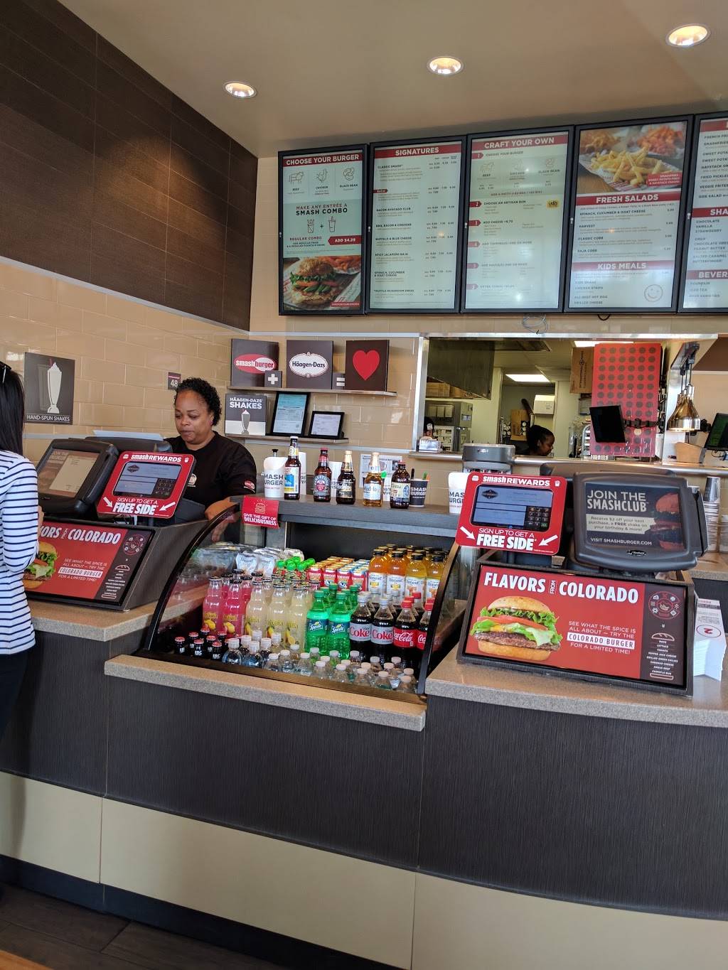 Smashburger | restaurant | 409 N Pacific Coast Hwy Ste 110, Redondo Beach, CA 90277, USA | 3103474656 OR +1 310-347-4656