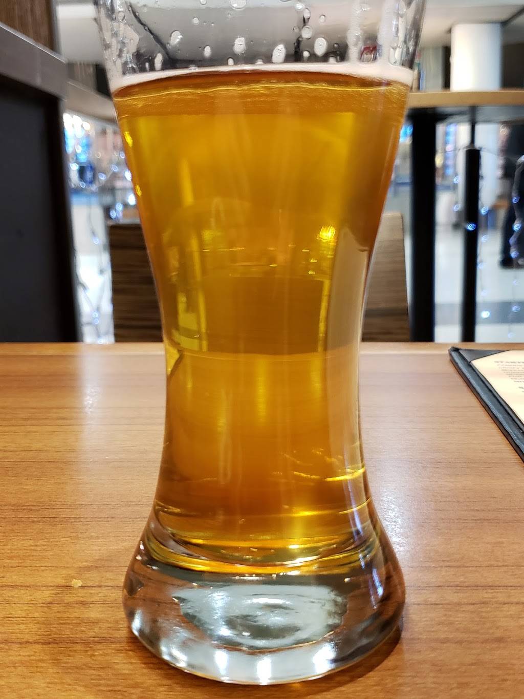 Lark Creek Grill | restaurant | Boarding Area D, Terminal 2, S McDonnell Rd, San Francisco, CA 94128, USA | 6508219315 OR +1 650-821-9315