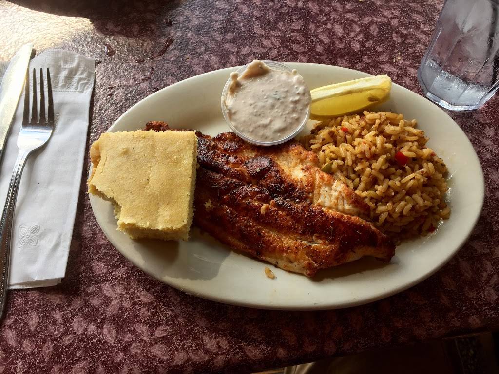 Howes Bayou | restaurant | 22848 Woodward Ave, Ferndale, MI 48220, USA | 2486917145 OR +1 248-691-7145