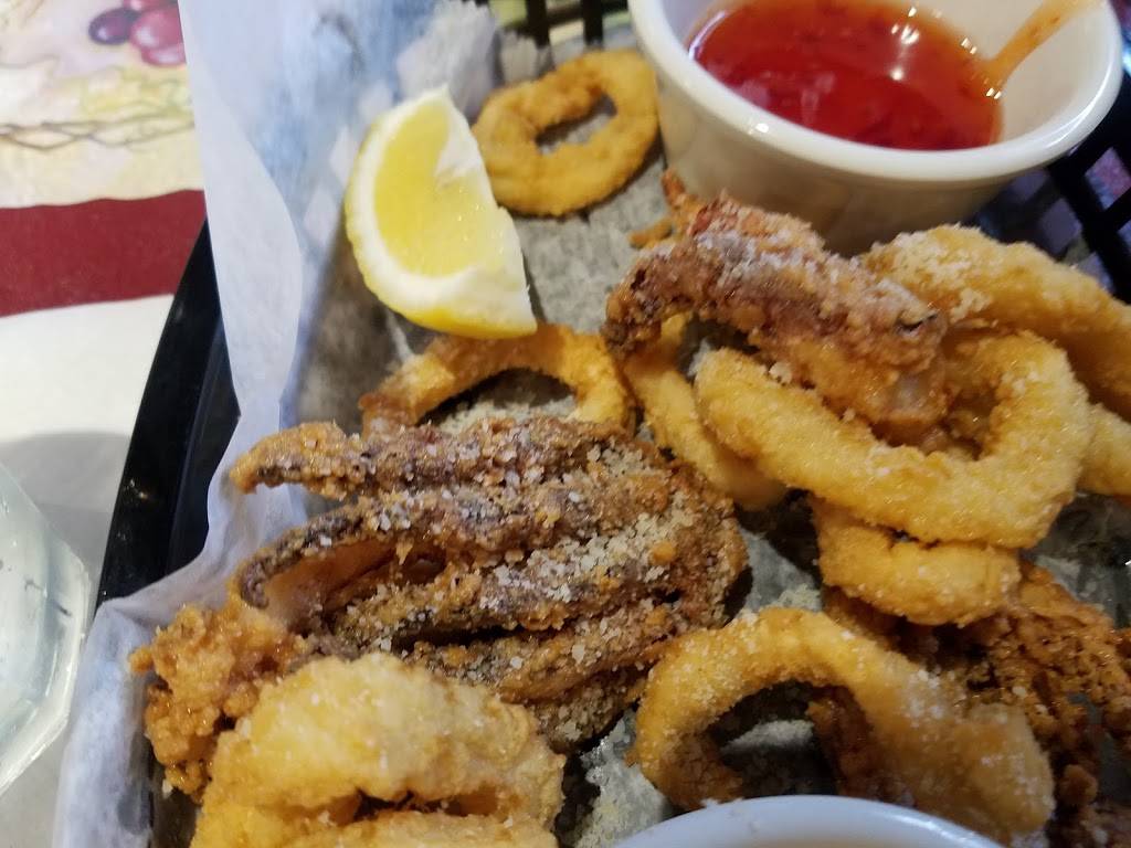 Michaels Italian Restaurant | restaurant | 528 Harrison St, Elkhart, IN 46516, USA | 5745223664 OR +1 574-522-3664