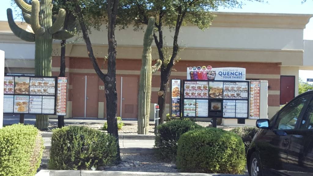 Jack in the Box | restaurant | 13738 W Bell Rd, Surprise, AZ 85374, USA | 6235441531 OR +1 623-544-1531