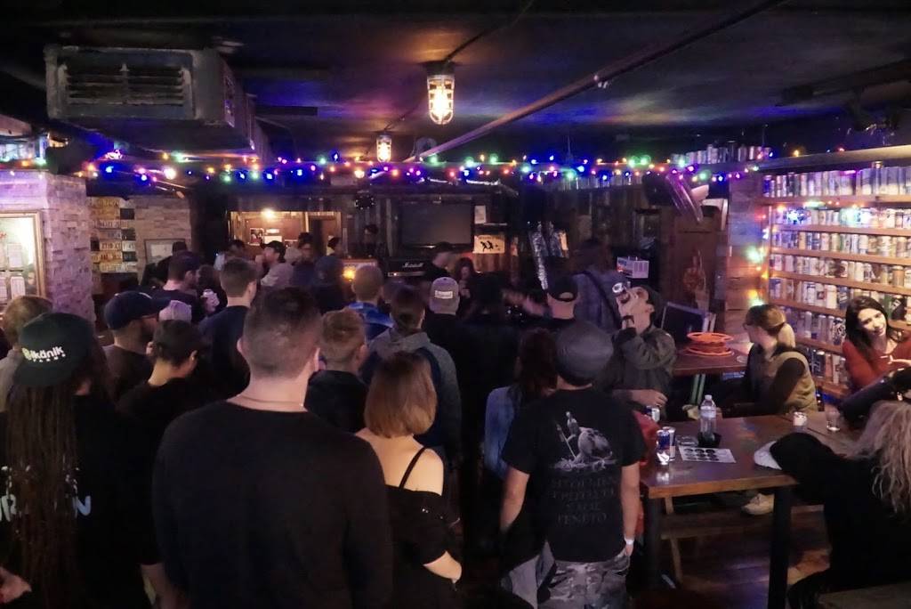 Sly Fox Pub | restaurant | 63 N Orange Ave, Orlando, FL 32801, USA | 4076014658 OR +1 407-601-4658