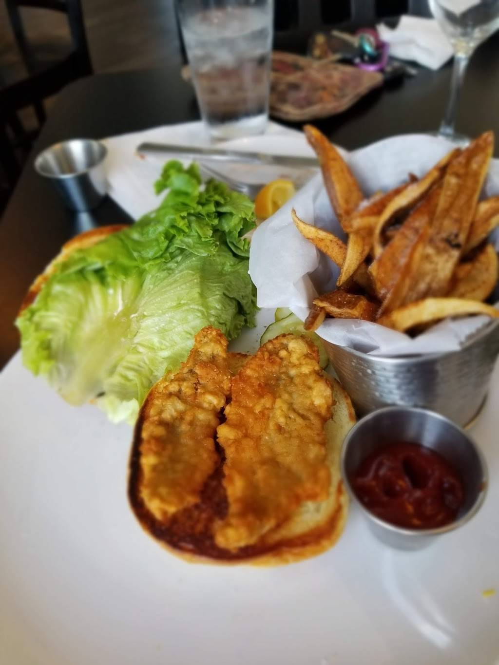 Mylans Waterfront Grille | restaurant | 115 N Mears Ave, Whitehall, MI 49461, USA | 2318940947 OR +1 231-894-0947