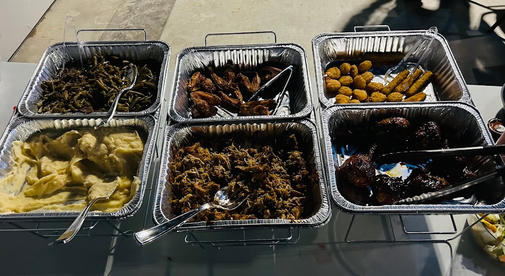 Thee Lunch Box Effingham | restaurant | 10325 IL-33, Effingham, IL 62401, USA | 2173433578 OR +1 217-343-3578