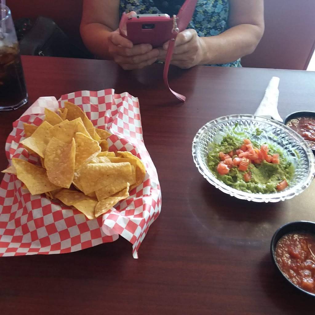 Antojos Tacos y Mas | restaurant | 1342 W Sunshine St, Springfield, MO 65807, USA | 4177557934 OR +1 417-755-7934
