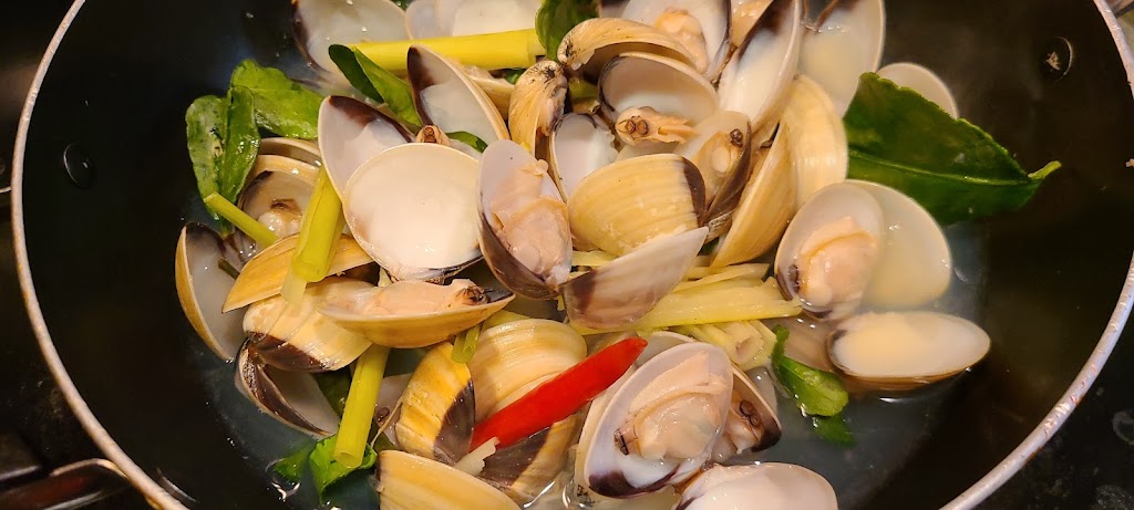 Rainier Crawfish | restaurant | 9447 Rainier Ave S Suite B, Seattle, WA 98118, USA | 2064534319 OR +1 206-453-4319