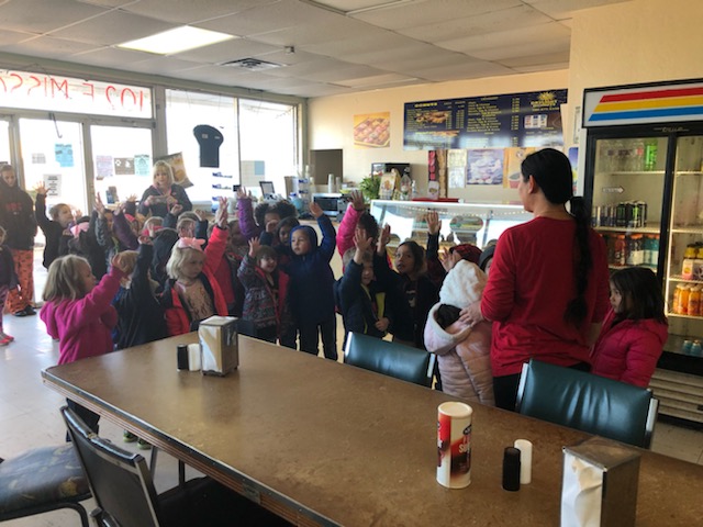 Daylight Donuts | bakery | 112 N Broadway St, Walters, OK 73572, USA | 5808756336 OR +1 580-875-6336