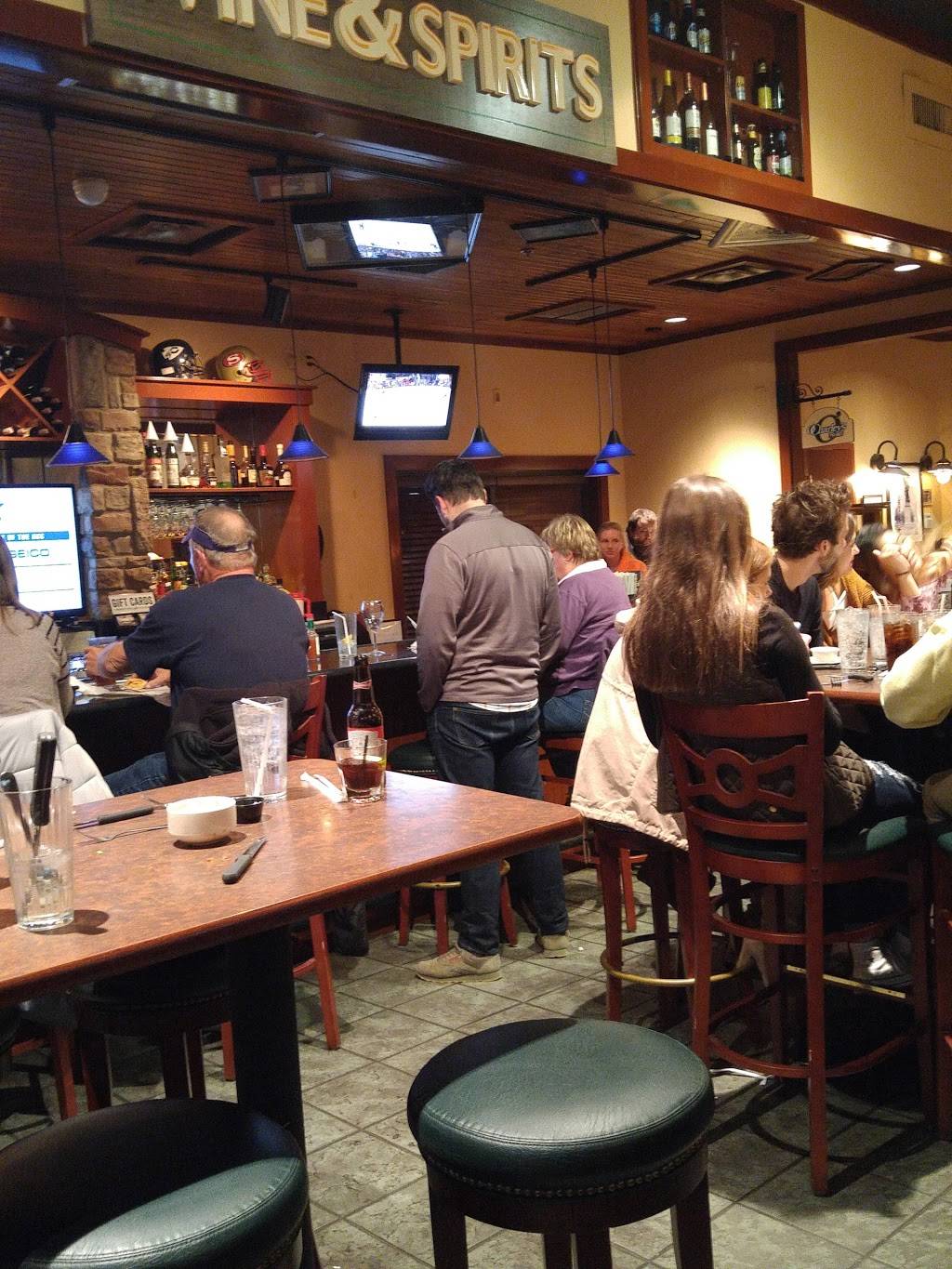 OCharley’s Restaurant & Bar | restaurant | 123 N Arlington St, Salisbury, NC 28144, USA | 7046369445 OR +1 704-636-9445