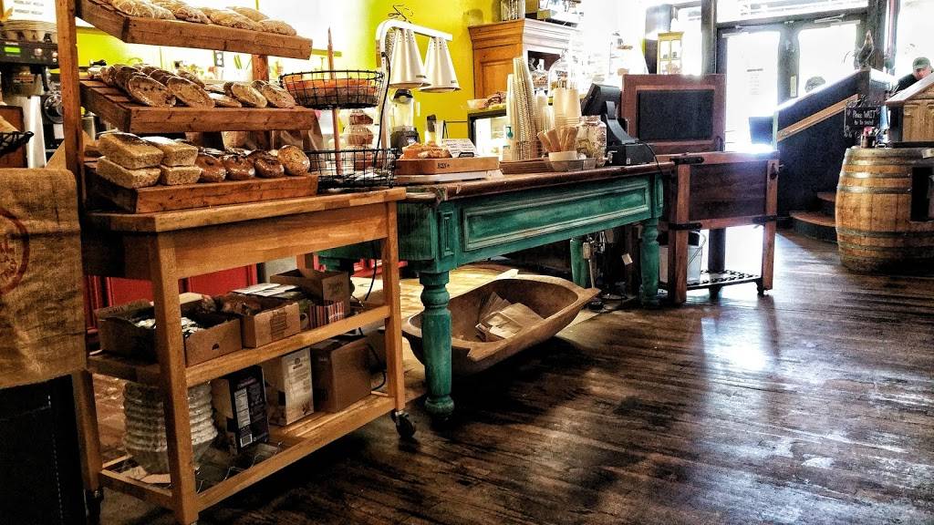 Midnight Rooster Coffee Shop | cafe | 136 E Carolina Ave, Hartsville, SC 29550, USA | 8433830800 OR +1 843-383-0800