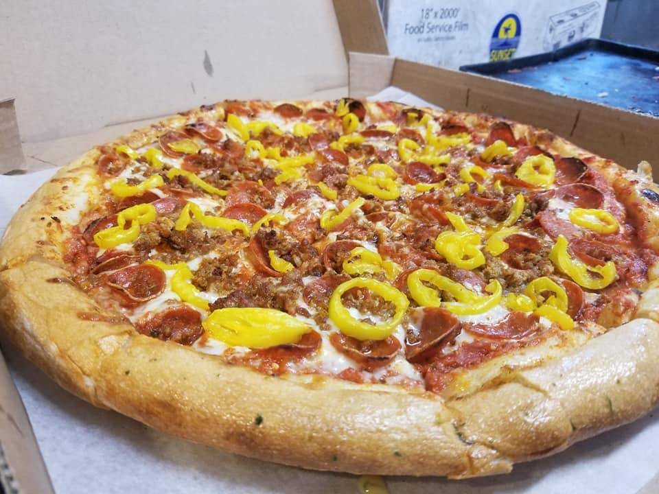 Lazzio Family Pizza | meal delivery | 2205 Sheffield Rd, Aliquippa, PA 15001, USA | 7245125756 OR +1 724-512-5756