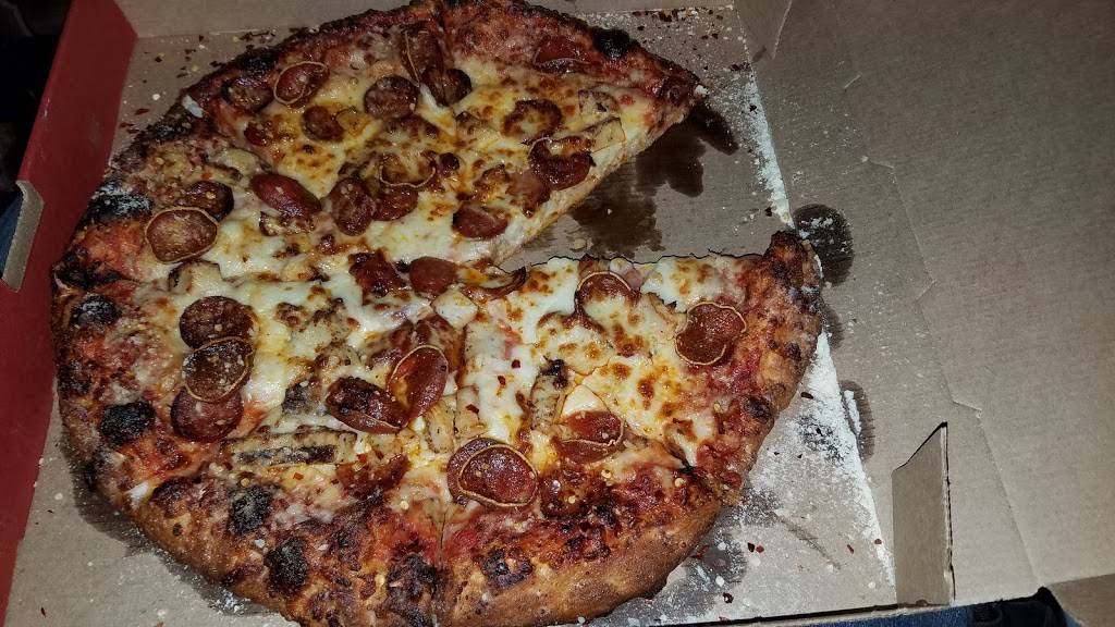 Happys Pizza | meal delivery | 5799 Dixie Hwy, Waterford Twp, MI 48329, USA | 2486233700 OR +1 248-623-3700