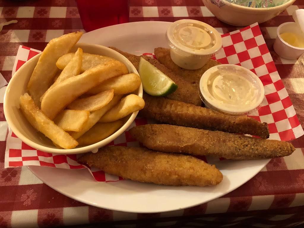 Hungry Farmer Steakhouse | restaurant | 7015 Interstate 35 Access Rd, San Antonio, TX 78224, USA | 2109224511 OR +1 210-922-4511