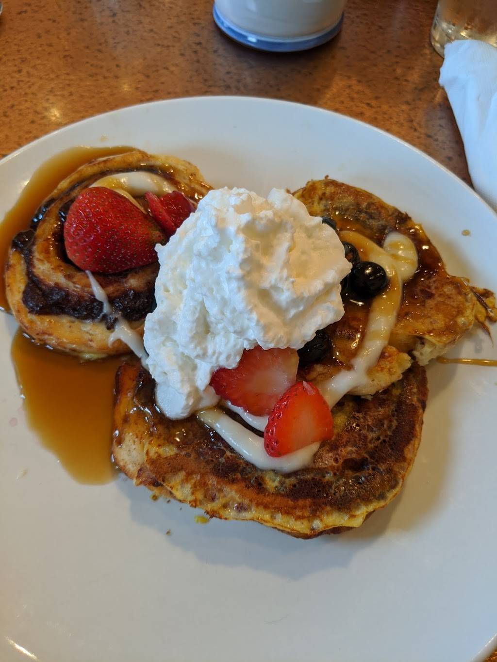 Another Broken Egg Cafe | cafe | 1000 Highland Colony Pkwy Ste 1009 Ste 1009, Ridgeland, MS 39157, USA | 6017909170 OR +1 601-790-9170