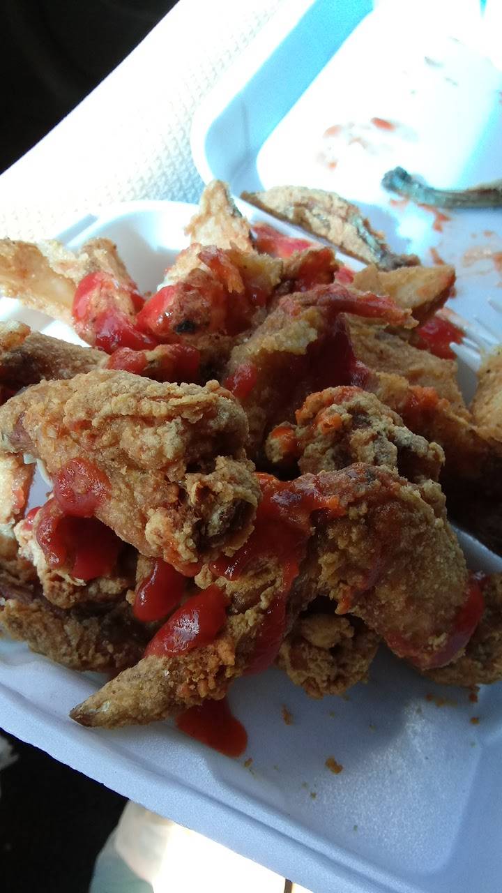 Brass Hen | restaurant | 7736 Eastpoint Mall, Baltimore, MD 21224, USA | 4102824791 OR +1 410-282-4791