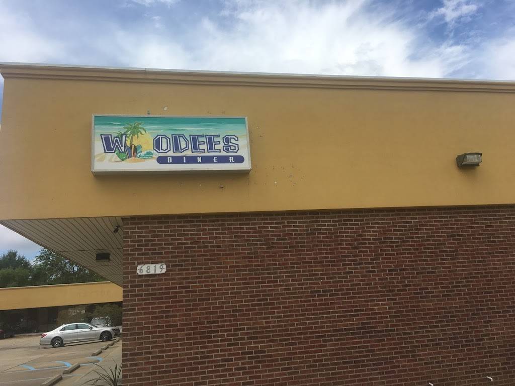 Woodees | restaurant | 6819 Washington Ave, Ocean Springs, MS 39564, USA | 6625906279 OR +1 662-590-6279