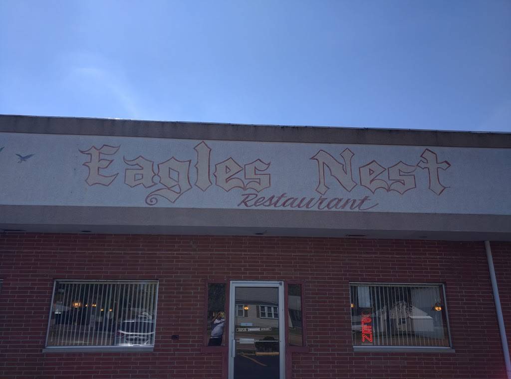 Eagles Nest Family Restaurant | restaurant | 117 E Bethalto Dr, Bethalto, IL 62010, USA | 6183770697 OR +1 618-377-0697