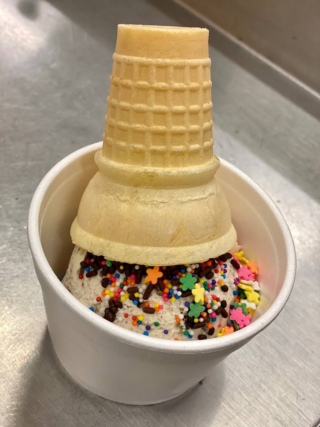 Raspados Las Delicias | restaurant | 265 S West St, Tulare, CA 93274, USA | 5594208492 OR +1 559-420-8492