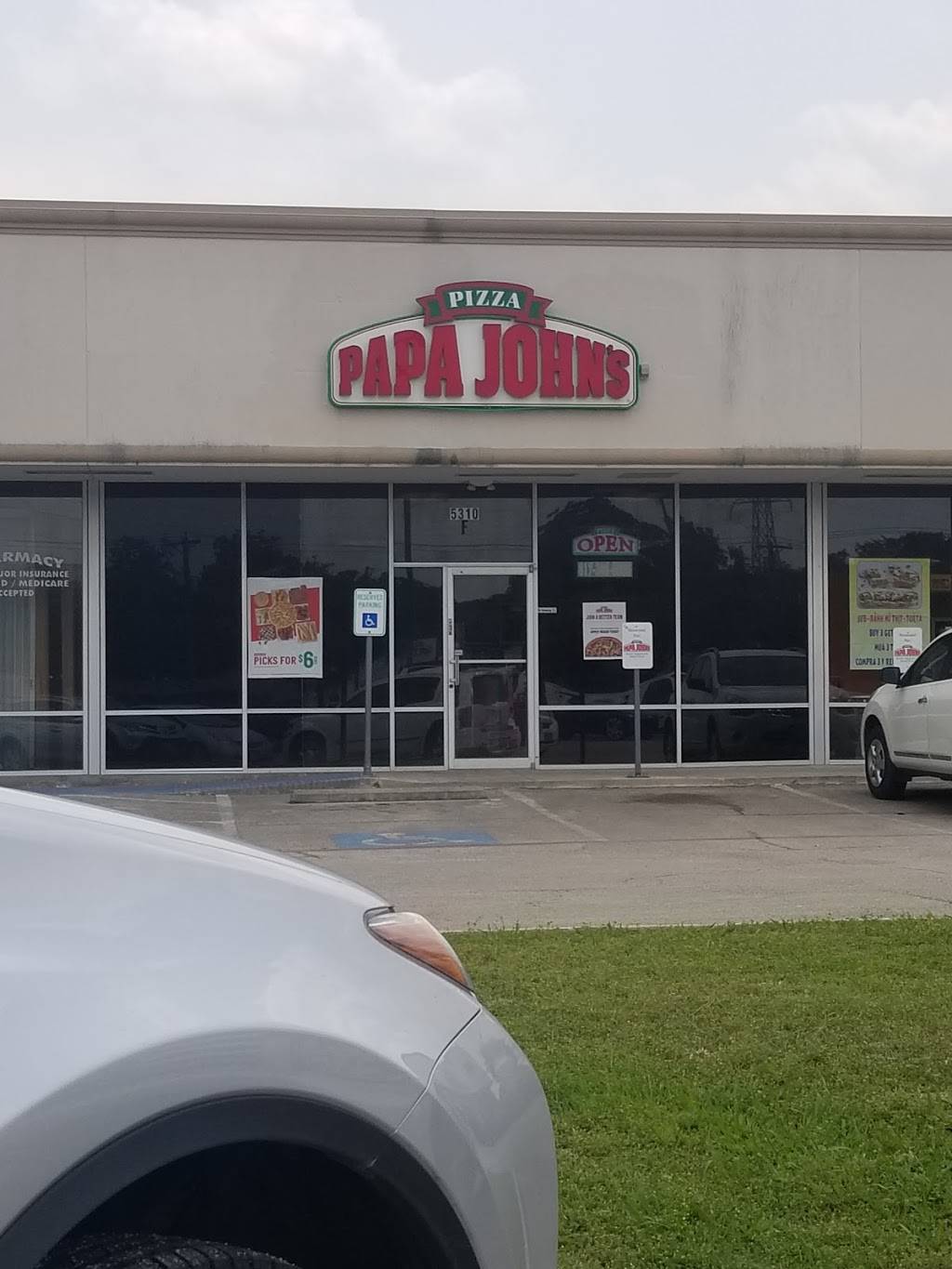 Papa Johns Pizza | meal delivery | 5310 E Belknap St, Haltom City, TX 76117, USA | 8173860999 OR +1 817-386-0999