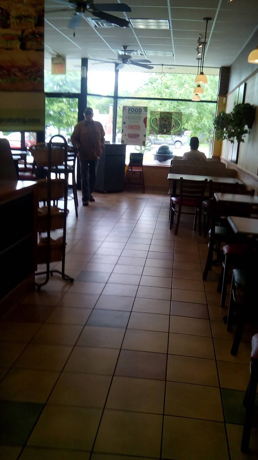 Subway Restaurants | restaurant | 204 East 6th Street, Ridgely, MD 21660, USA | 4106349070 OR +1 410-634-9070