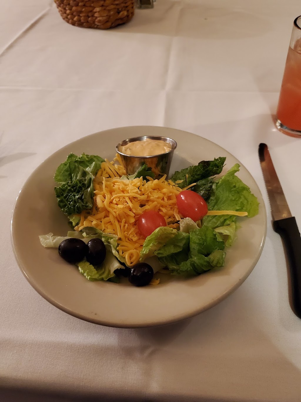 Saxony Steak Room & Lounge | night club | 501 N Marland Blvd, Hobbs, NM 88240, USA | 5753973251 OR +1 575-397-3251