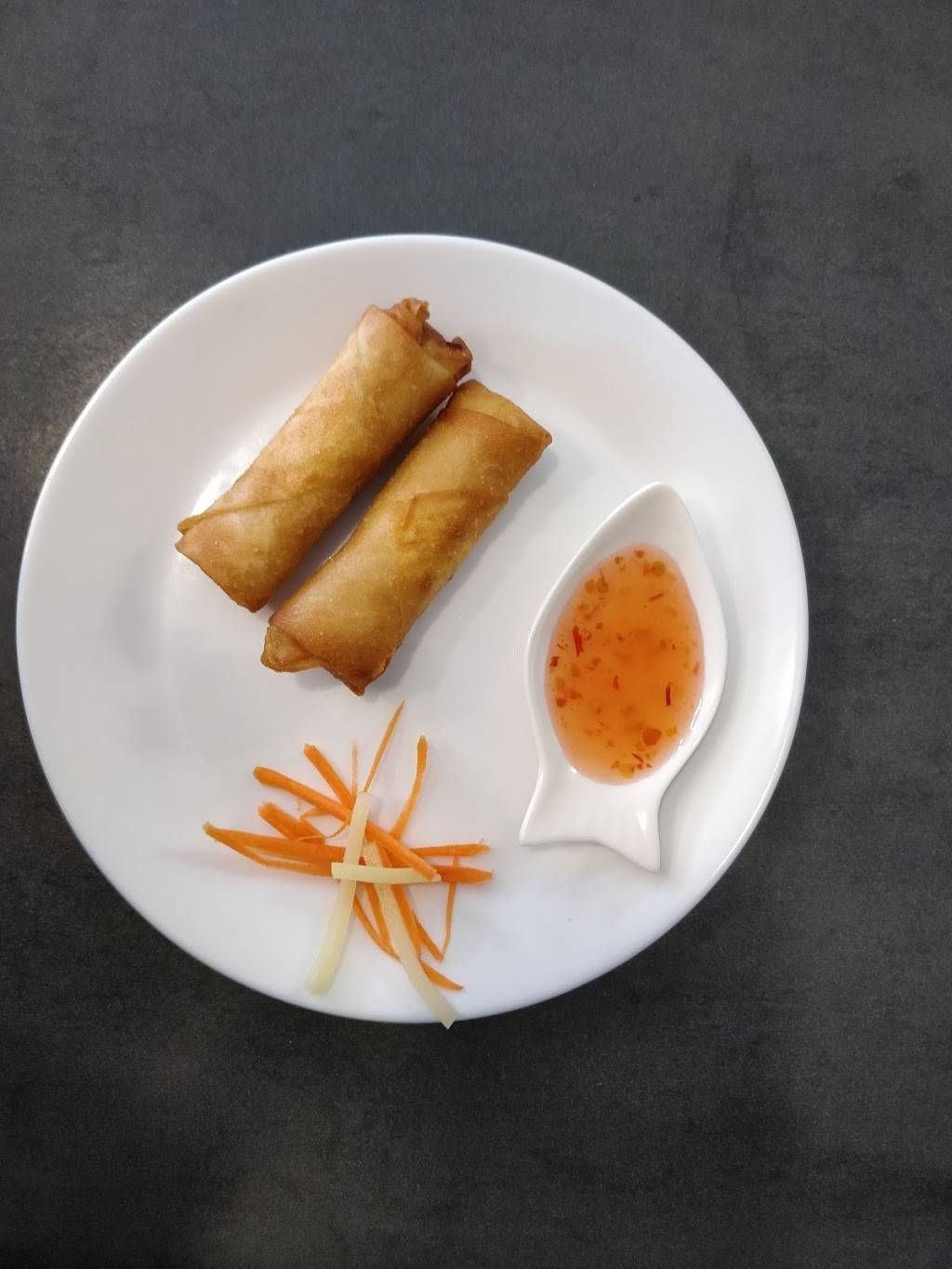 My Thai St Louis | restaurant | 4495 Forest Park Ave, St. Louis, MO 63108, USA | 3148334404 OR +1 314-833-4404