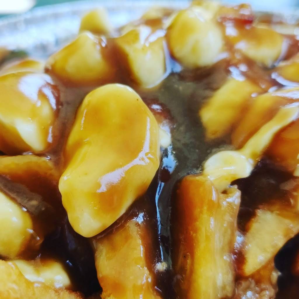 Snack Bar Au Vieux Frene | restaurant | 14630 Route Arthur Sauvé, Mirabel, QC J7N 2C1, Canada | 4502582851 OR +1 450-258-2851