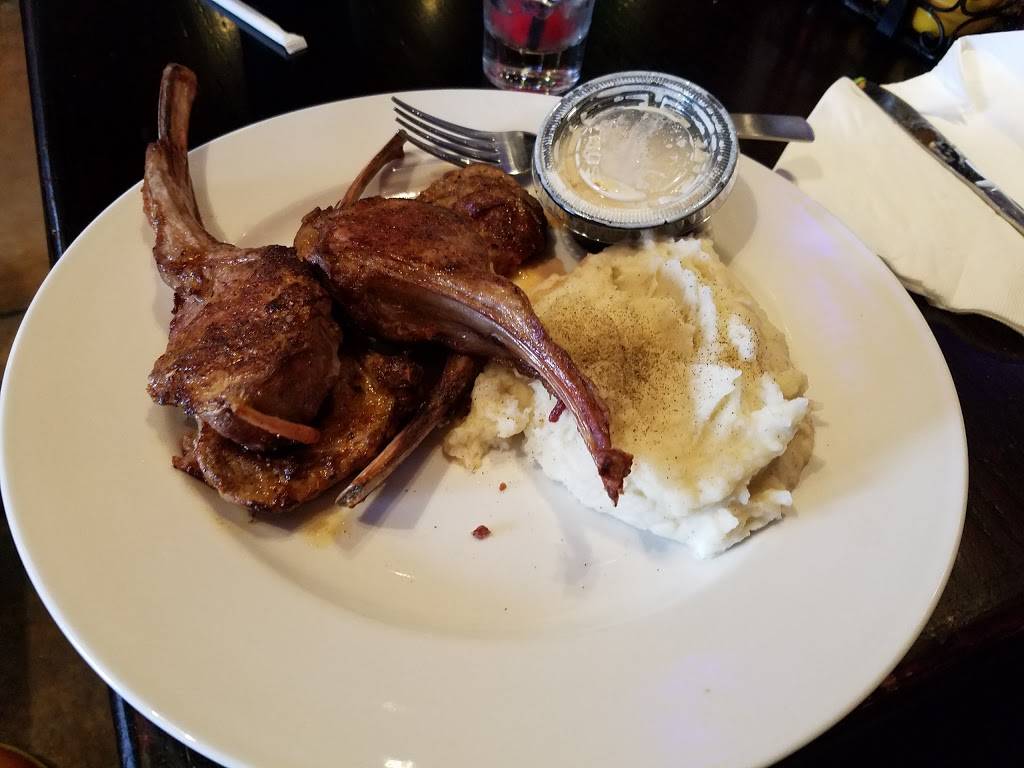 Bar 7 & Grill | night club | 24528 W. 12 Mile Rd., Southfield, MI 48034, USA | 2483537777 OR +1 248-353-7777