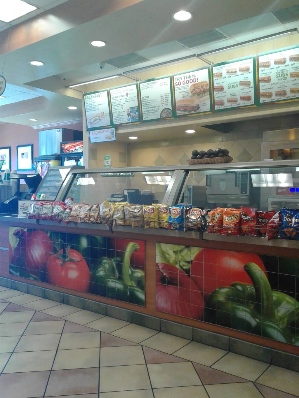 Subway Restaurants | restaurant | 6842 De Soto Ave, Canoga Park, CA 91303, USA | 8188546040 OR +1 818-854-6040