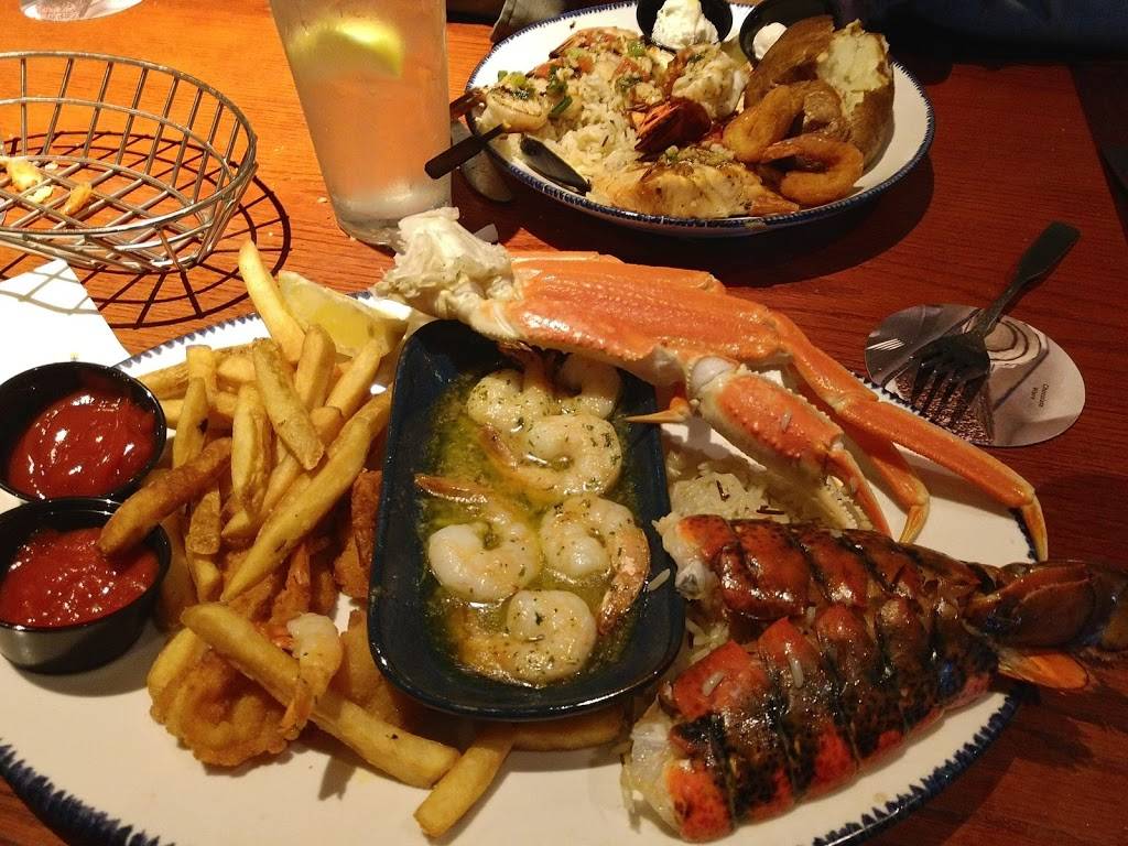 Red Lobster | restaurant | 3801 Cleveland Ave, Fort Myers, FL 33901, USA | 2399368216 OR +1 239-936-8216