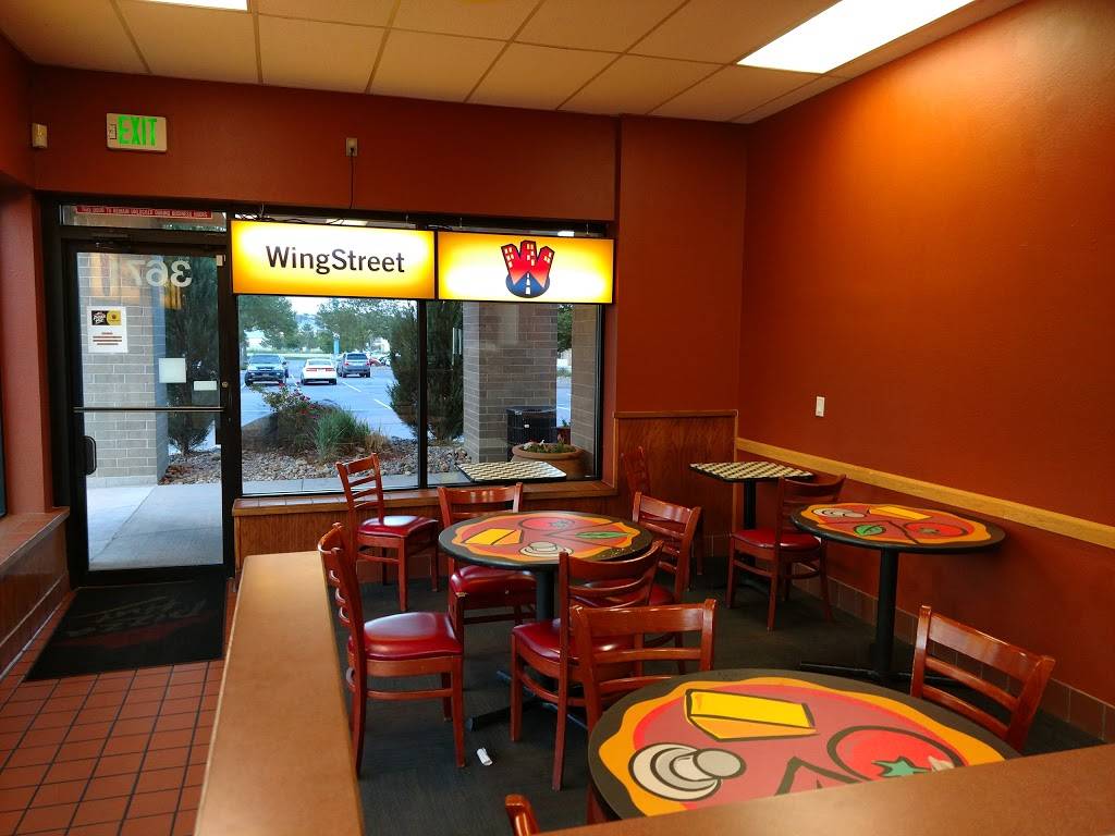 Pizza Hut | meal takeaway | 3671 Star Ranch Rd, Colorado Springs, CO 80906, USA | 7195271111 OR +1 719-527-1111