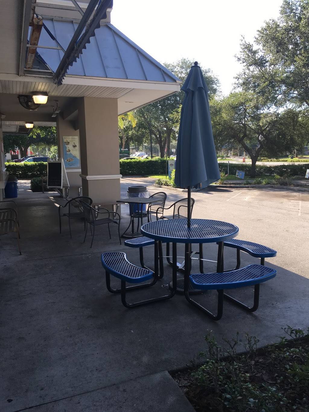 Abbotts Frozen Custard | restaurant | 4140 20th St, Vero Beach, FL 32960, USA | 7725677338 OR +1 772-567-7338