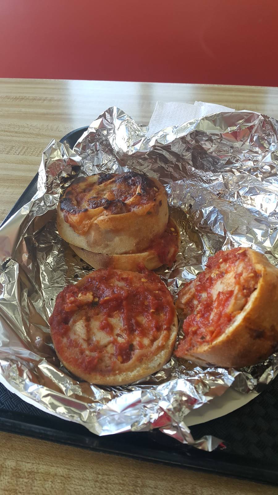 Jr. Bellas Pizza & Pasta | restaurant | 760 Coney Island Ave, Brooklyn, NY 11218, USA | 9292345455 OR +1 929-234-5455