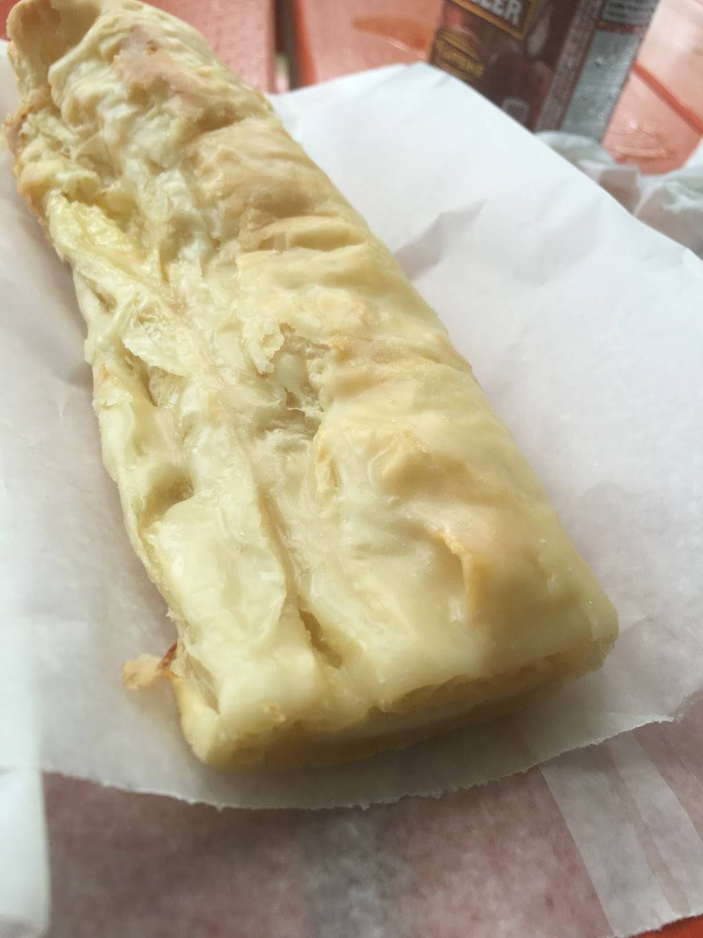 The Bakery - Pelee Island | restaurant | 5 N Shore Rd, Pelee Island, ON N0R 1M0, Canada | 5197242321 OR +1 519-724-2321