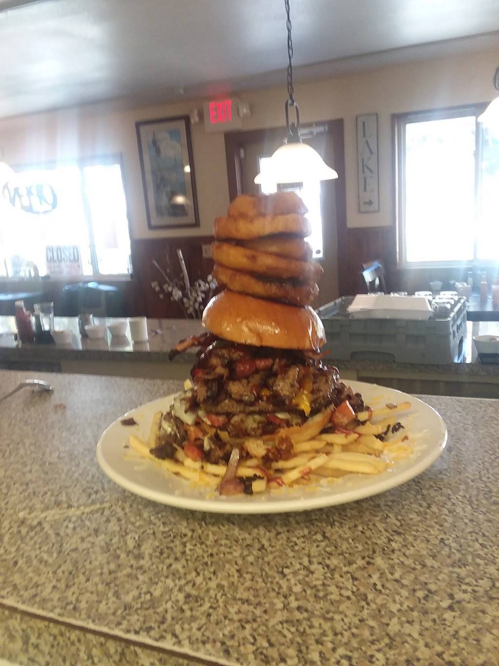 Norms Village Cafe | restaurant | 41901-41933 Huntington Lake Rd, Shaver Lake, CA 93664, USA | 5598414108 OR +1 559-841-4108