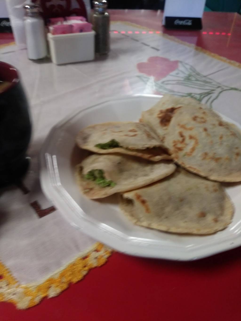 Rio Verde Restaurant | restaurant | 11007 Lake June Rd, Mesquite, TX 75180, USA | 2142459581 OR +1 214-245-9581