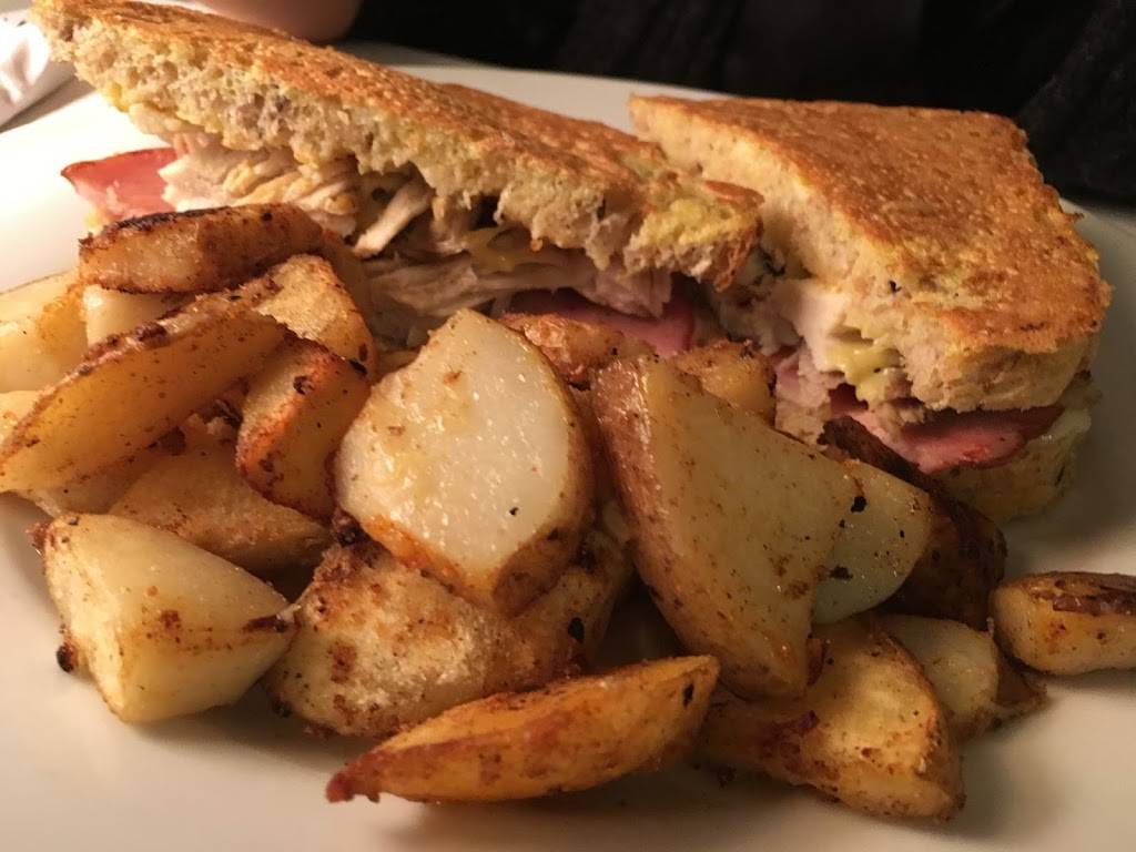 Box Social | restaurant | 103 Geddes St, Elora, ON N0B 1S0, Canada | 5198461880 OR +1 519-846-1880