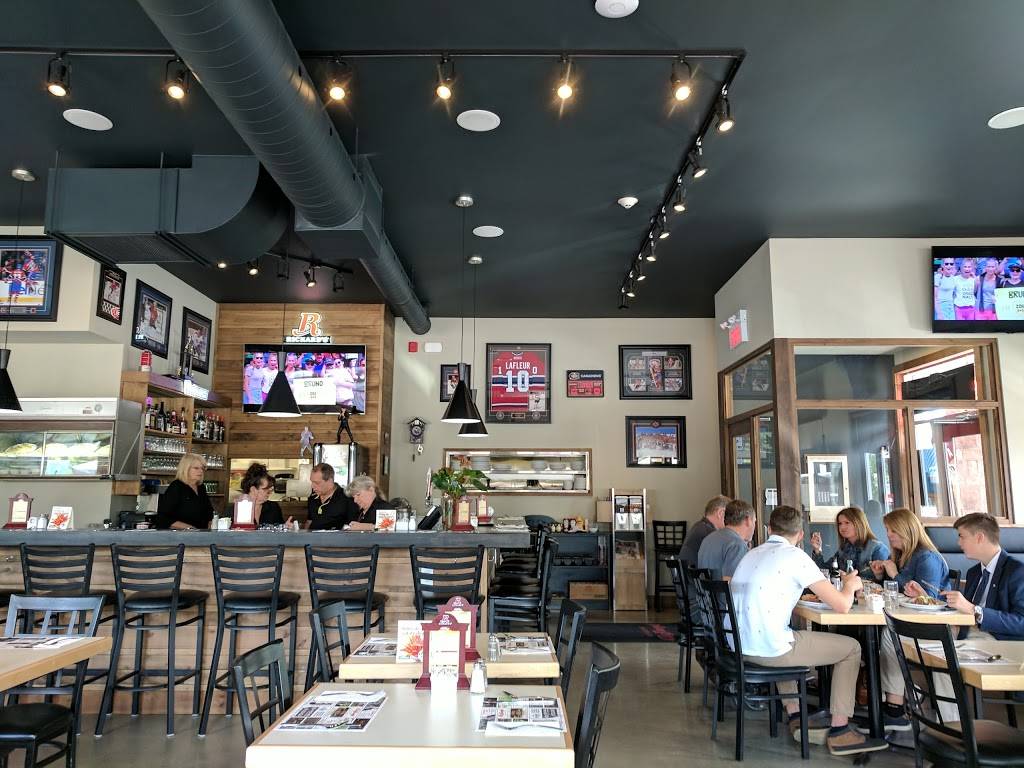 Restaurant Le Fumet | restaurant | 550 Rue Principale E, Sainte-Agathe-des-Monts, QC J8C 1K9, Canada | 8193265565 OR +1 819-326-5565