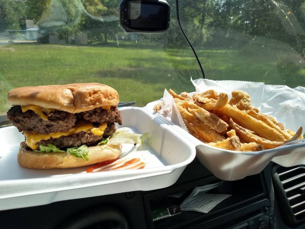 Nylas Burger Basket | restaurant | 1071 Second St, Osyka, MS 39657, USA | 6015425032 OR +1 601-542-5032