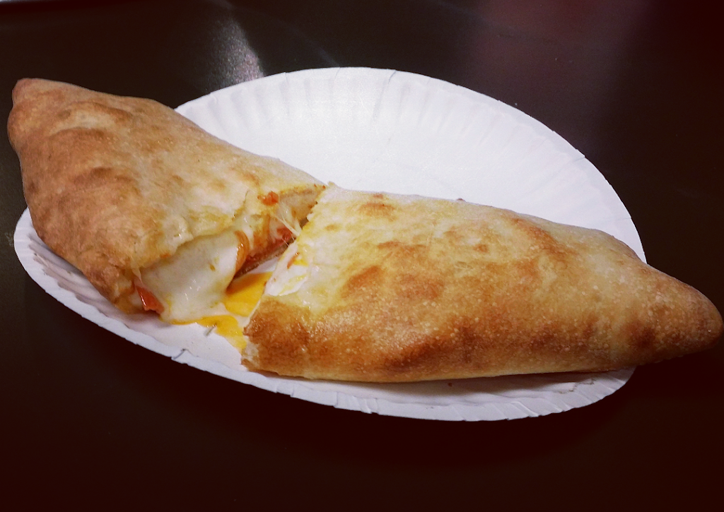 Francos Pizza Place | restaurant | 42 S Court St, Athens, OH 45701, USA | 7404479316 OR +1 740-447-9316