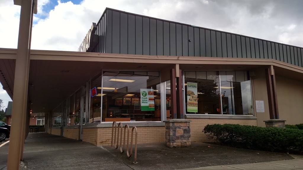 Subway | meal takeaway | 38950 Proctor Blvd, Sandy, OR 97055, USA | 5036684634 OR +1 503-668-4634