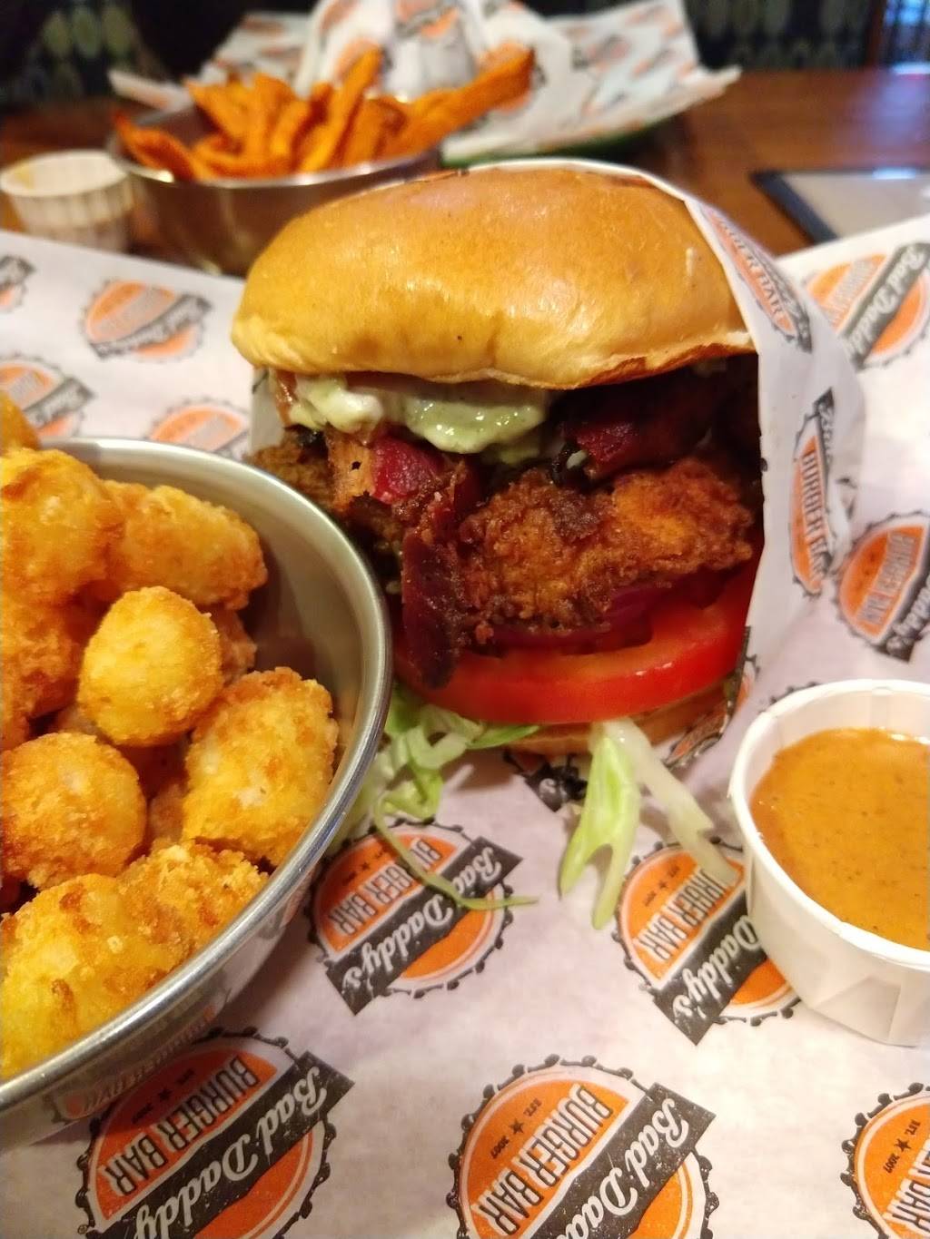 Bad Daddys Burger Bar | restaurant | 504 Hanes Mall Blvd, Winston-Salem, NC 27103, USA | 3368936456 OR +1 336-893-6456