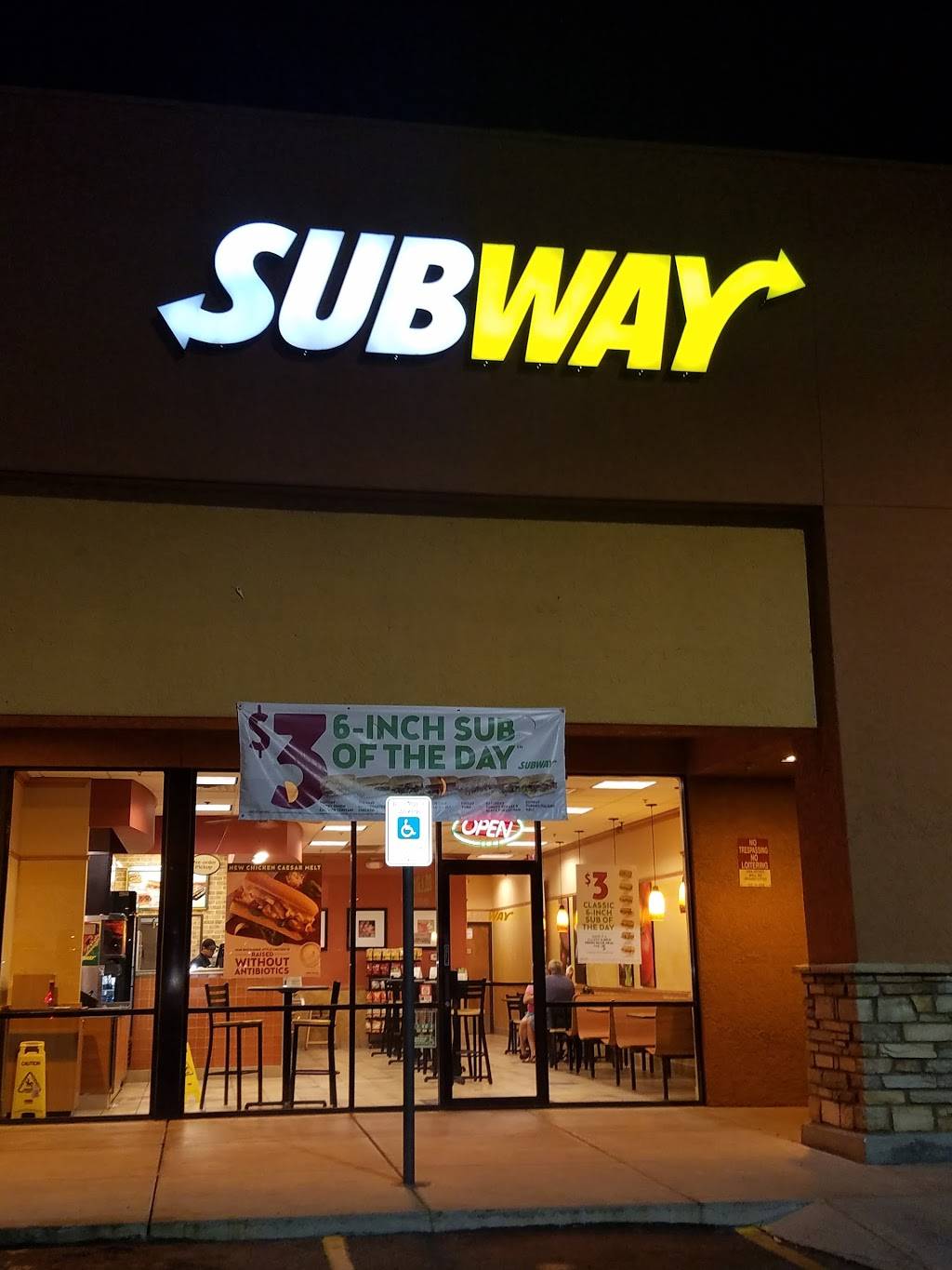 Subway | meal takeaway | 515 E Grant Rd Suite 101, Tucson, AZ 85705, USA | 5207925785 OR +1 520-792-5785