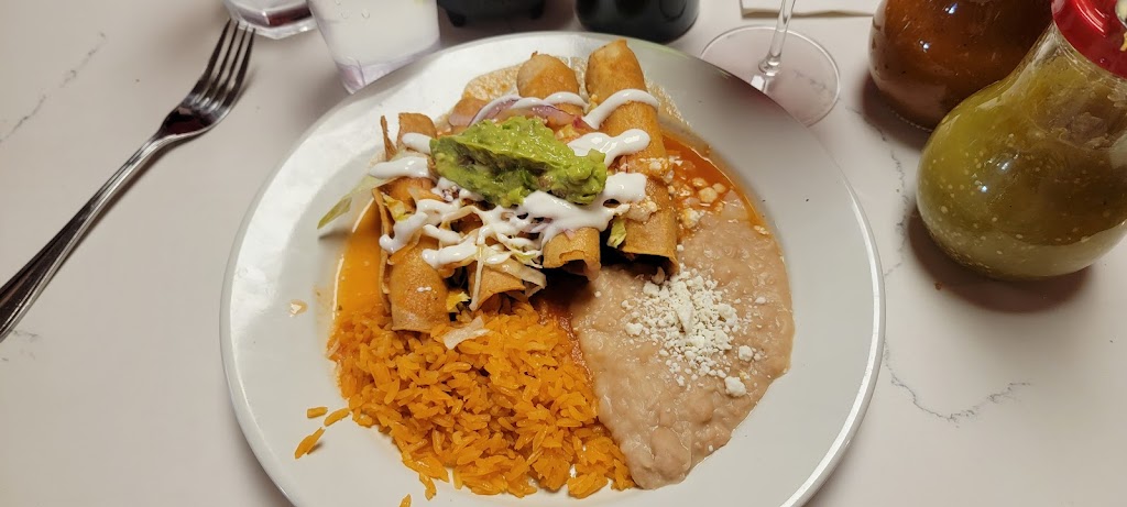 Balanced Rock Grill & Cantina | restaurant | 2588 CA-158, June Lake, CA 93529, USA | 7606487849 OR +1 760-648-7849