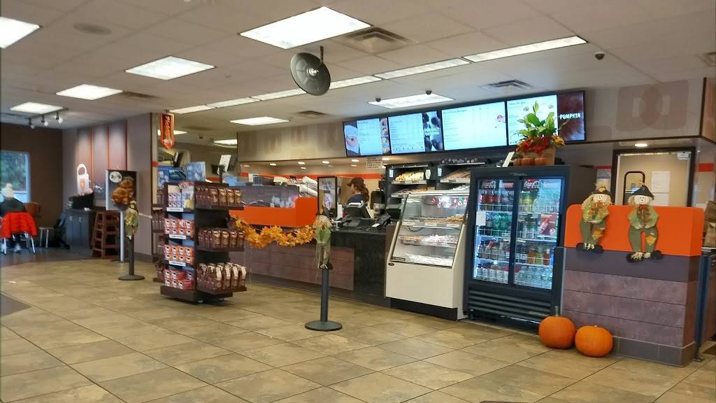 Dunkin | bakery | 64 Rhode Island Ave, Fall River, MA 02724, USA | 5086729205 OR +1 508-672-9205
