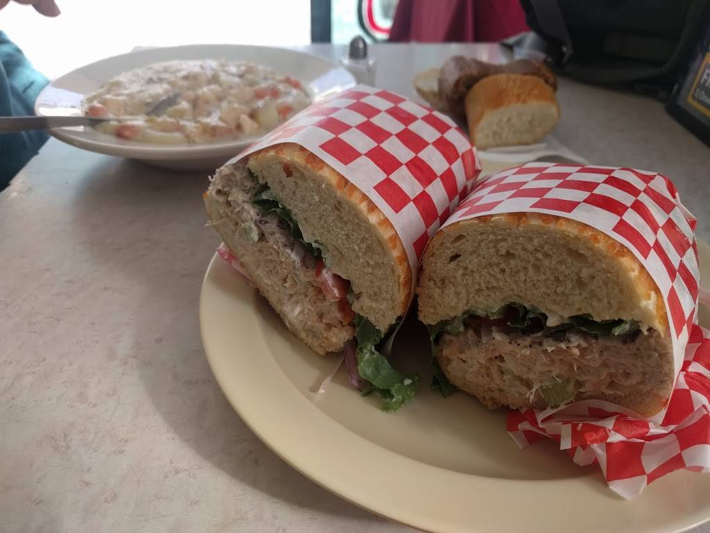 Leonardos Deli Cafe | restaurant | 540 Broadway, Millbrae, CA 94030, USA | 6506979779 OR +1 650-697-9779