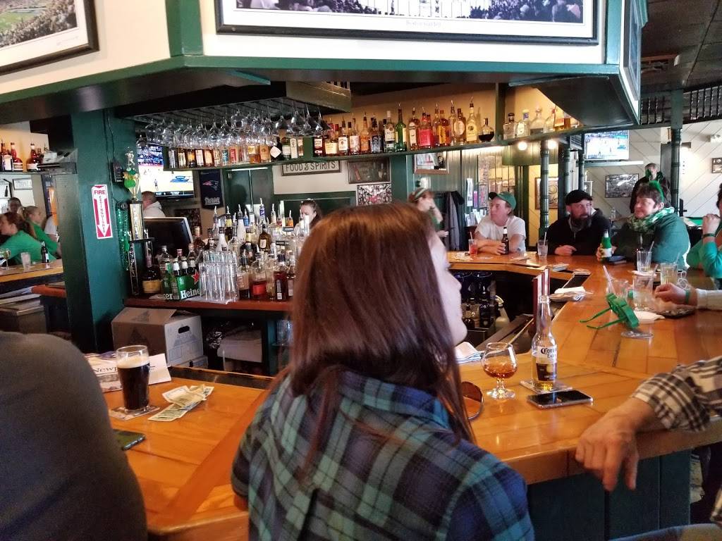 Griswolds Restaurant | restaurant | 103 Bellevue Ave, Newport, RI 02840, USA | 4018464660 OR +1 401-846-4660