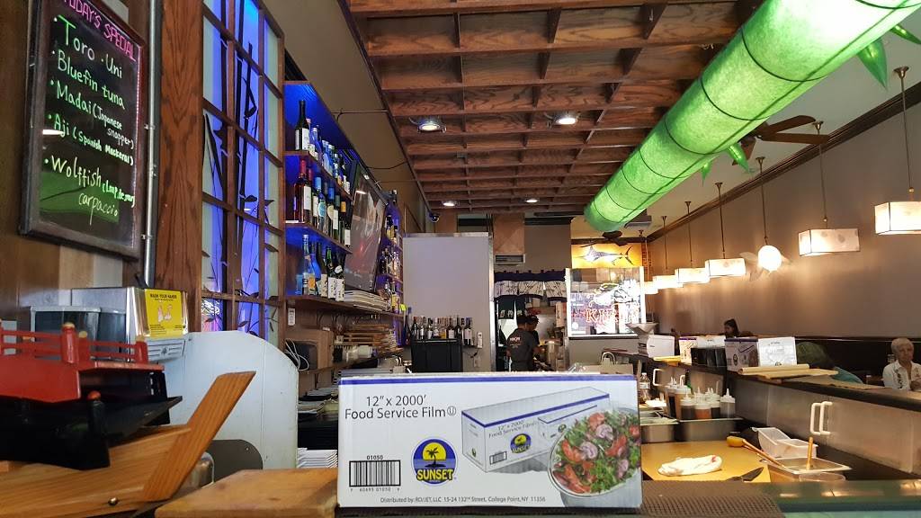 Mikomi Sushi & Bar | restaurant | 414 S Myrtle Ave, Monrovia, CA 91016, USA | 6263591058 OR +1 626-359-1058