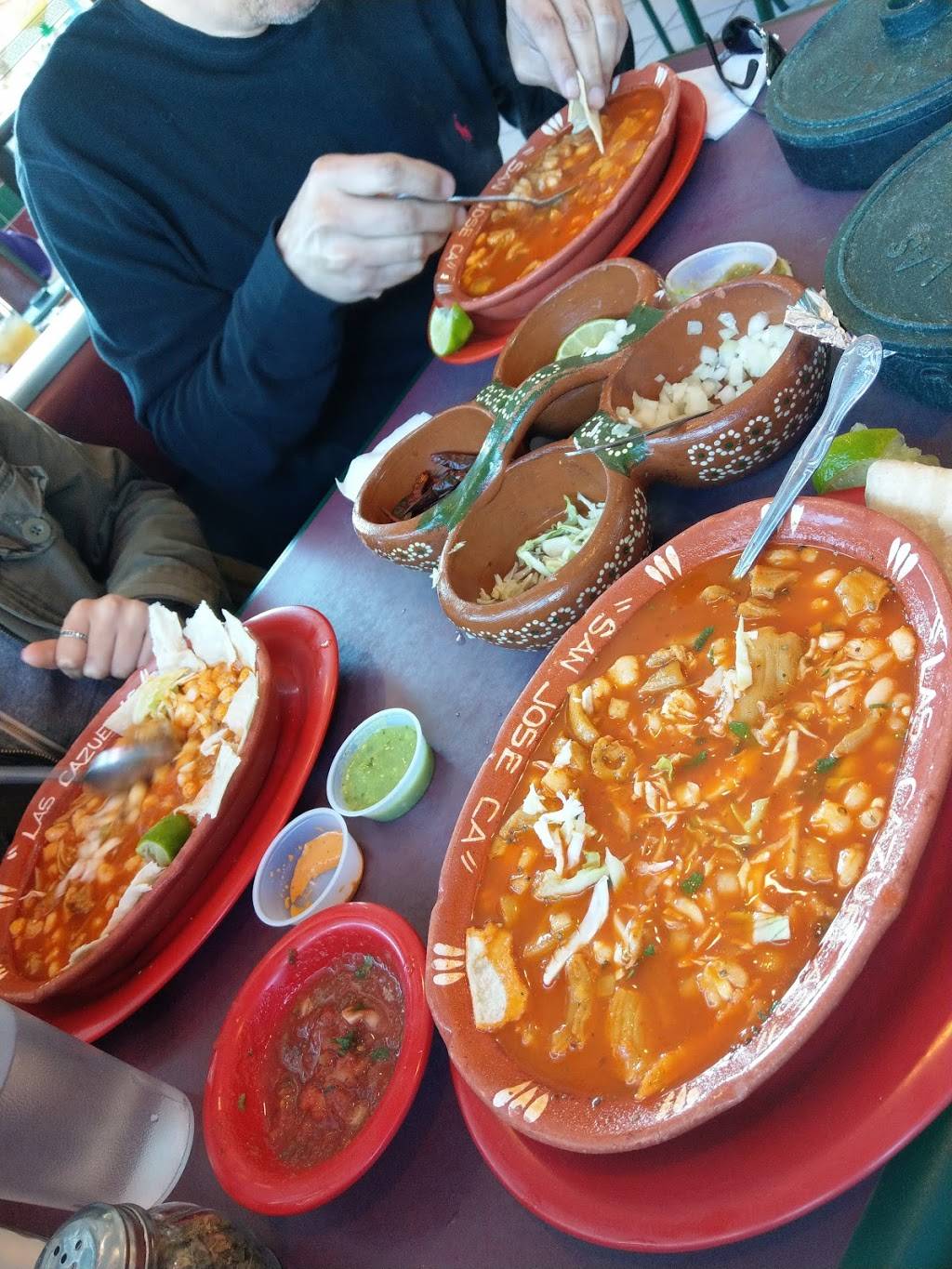 Las Cazuelas | restaurant | 55 Race St, San Jose, CA 95126, USA | 4082930115 OR +1 408-293-0115